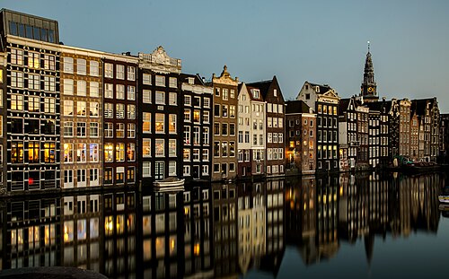 Canal houses